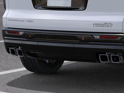 New 2026 Chevrolet Traverse High Country AWD/4WD image 14