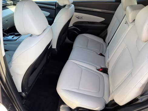 Certified 2024 Hyundai Tucson Limited image 11