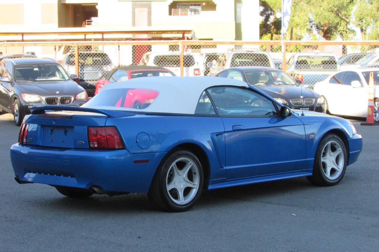 Used 2000 Ford Mustang GT RWD image 12