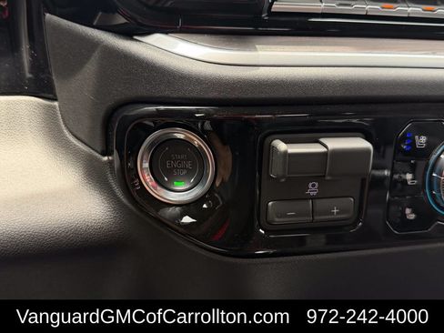 New 2026 GMC Sierra 1500 SLT AWD/4WD image 17