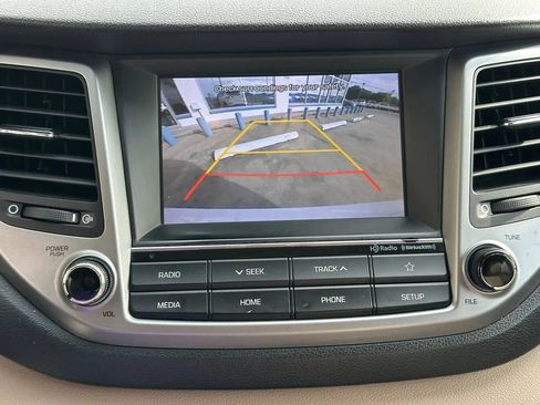 Used 2018 Hyundai Tucson SEL w/ Cargo Package image 18