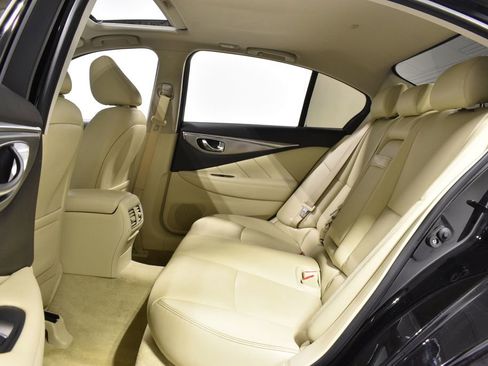 Used 2017 INFINITI Q50 Premium w/ 2.0T Premium Plus Package image 27