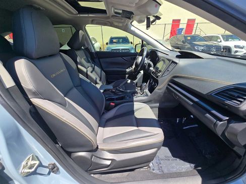 Used 2022 Subaru Crosstrek 2.5i Sport w/ Moonroof Package AWD/4WD image 11