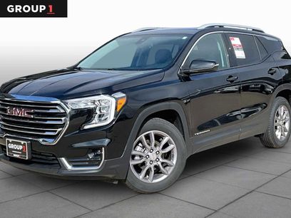 Used 2024 GMC Terrain SLT