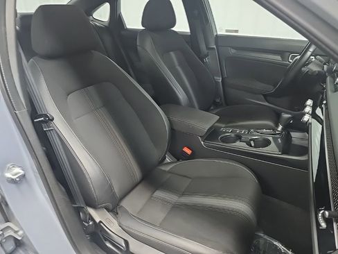 Used 2023 Honda Civic Sport image 14
