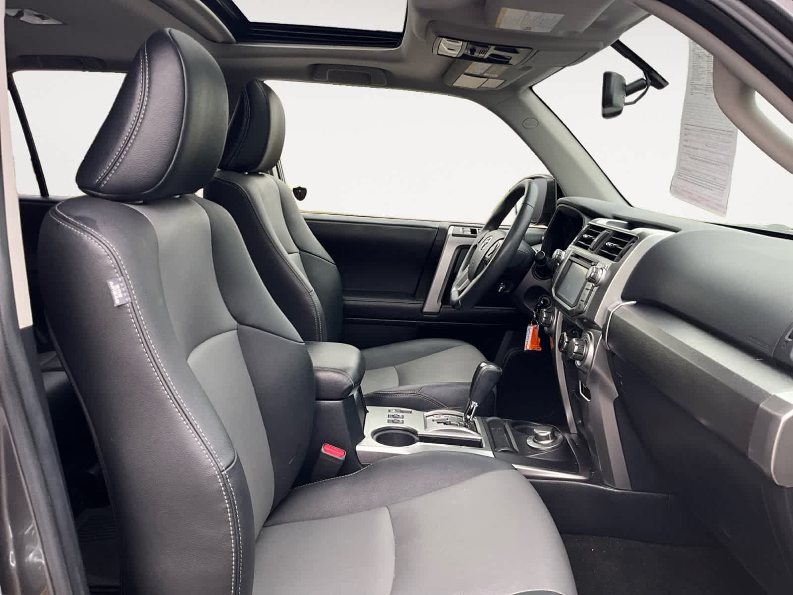 Used 2019 Toyota 4Runner SR5 Premium AWD/4WD image 15