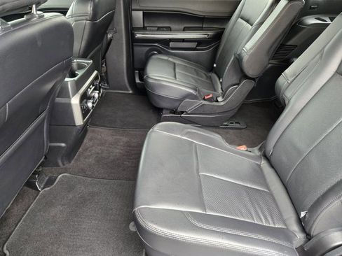 Certified 2020 Ford Expedition XLT w/ Equipment Group 202A image 28