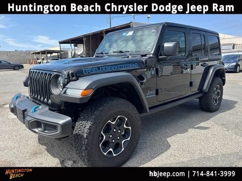 Used 2023 Jeep Wrangler Unlimited Rubicon 4xe w/ Cold Weather Group AWD/4WD image 1