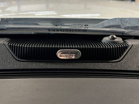 Used 2018 RAM 2500 Laramie w/ Sport Appearance Group AWD/4WD image 15