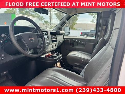 Used 2016 GMC Savana 2500 image 3