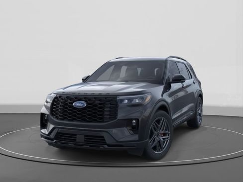 New 2026 Ford Explorer ST-Line w/ ST-Line Street Pack image 2