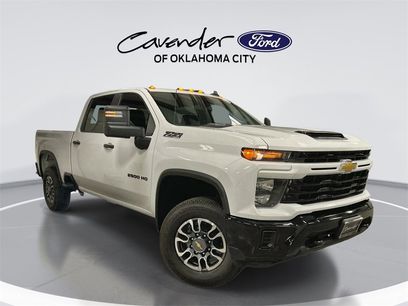 Used 2024 Chevrolet Silverado 2500 Custom w/ Custom Value Package