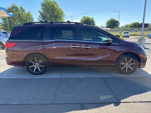 Used 2018 Honda Odyssey EX-L image 3