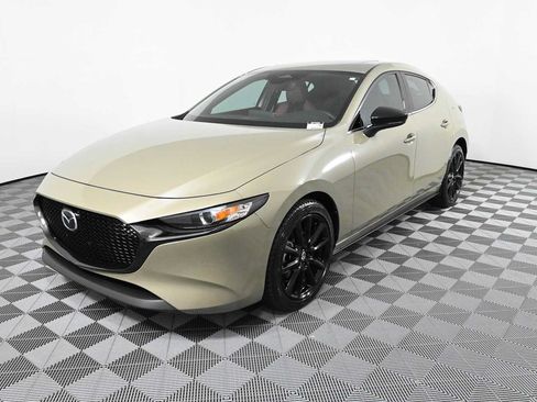 Used 2025 MAZDA MAZDA3 Carbon AWD/4WD image 2