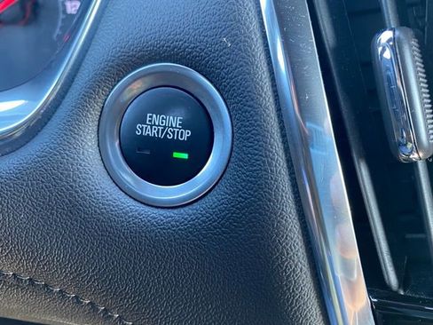 Certified 2023 Chevrolet Traverse LT image 25