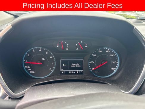 Used 2018 Chevrolet Equinox LT FWD image 7
