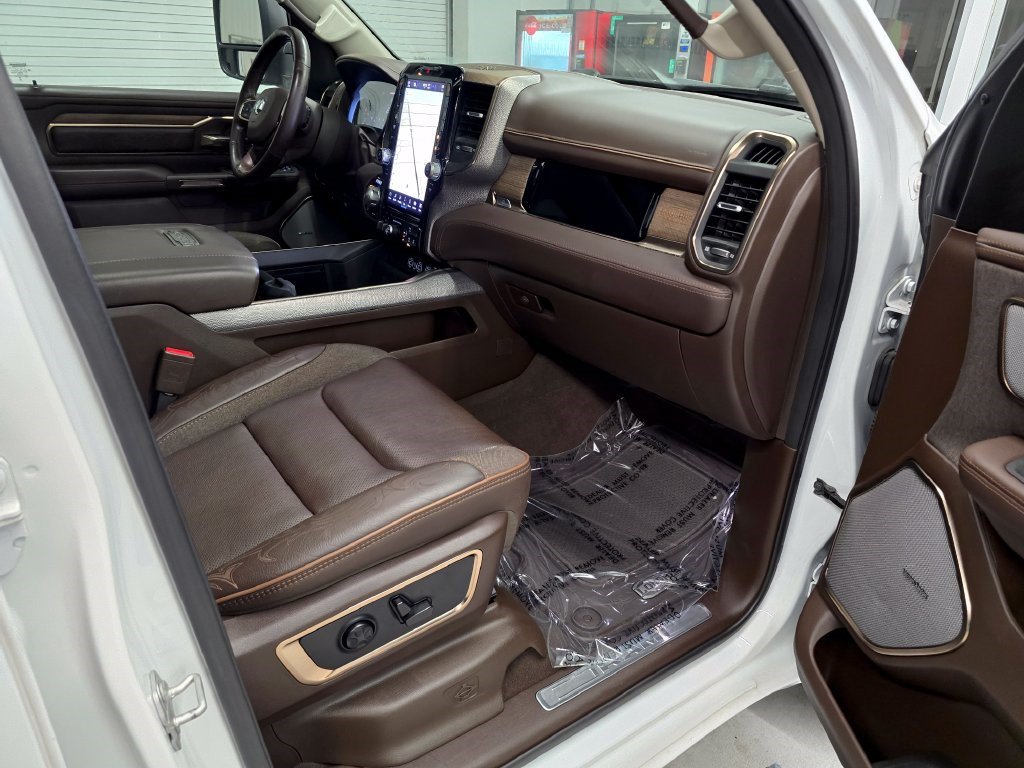 Used 2025 RAM 1500 Limited w/ Trailer Tow Group AWD/4WD image 43