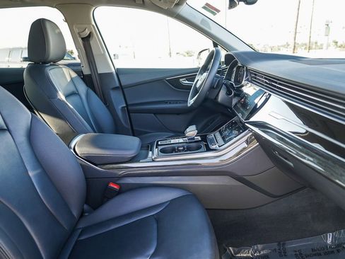 Used 2024 Audi Q7 3.0T Premium Plus image 18