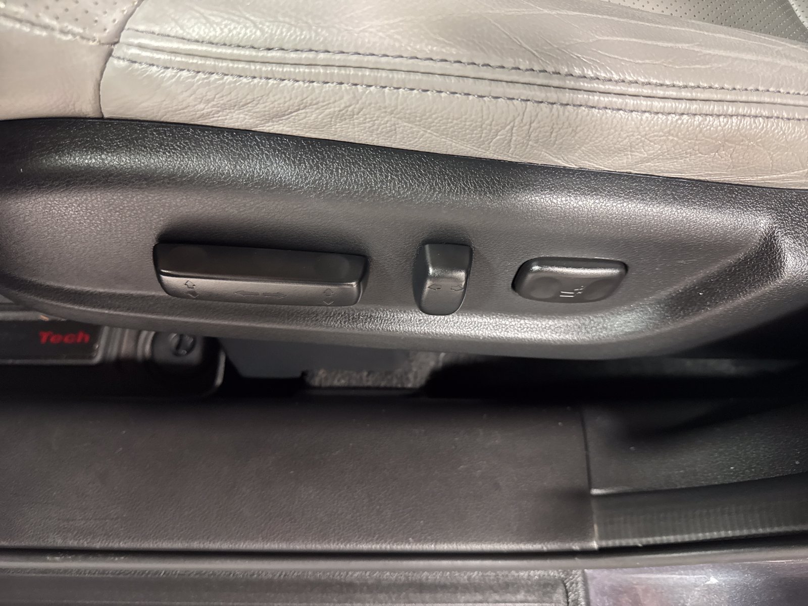 Used 2016 Honda CR-V Touring image 16