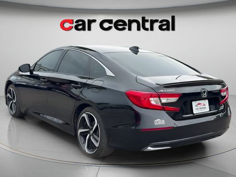 Used 2022 Honda Accord Sport image 3