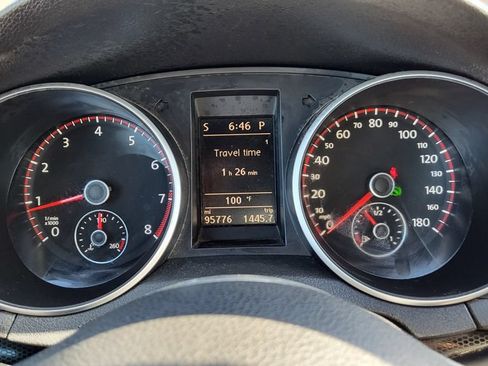 Used 2014 Volkswagen GTI Driver's Edition FWD image 26