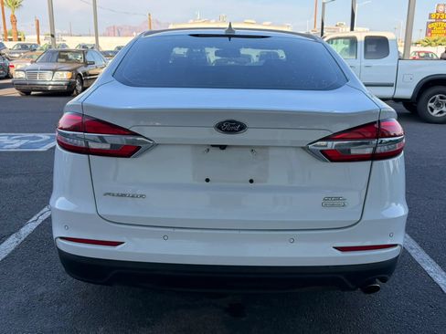 Used 2020 Ford Fusion SEL FWD image 8