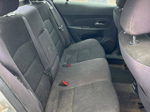 Used 2014 Chevrolet Cruze LT image 19