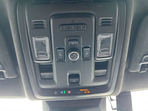 Used 2022 Cadillac Escalade Sport Platinum w/ LPO, Floor Liner Package image 15