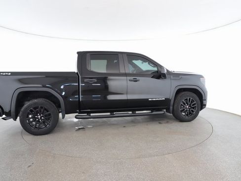 Used 2023 GMC Sierra 1500 Pro w/ Graphite Edition image 21