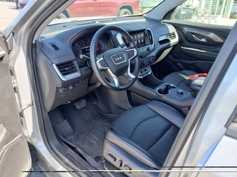 Used 2024 GMC Terrain SLT w/ LPO, Floor Liner Package AWD/4WD image 2