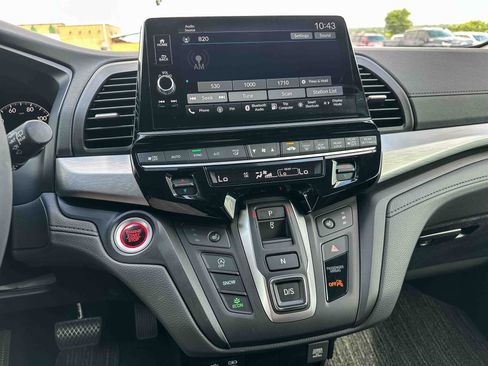 Used 2026 Honda Odyssey EX-L image 32