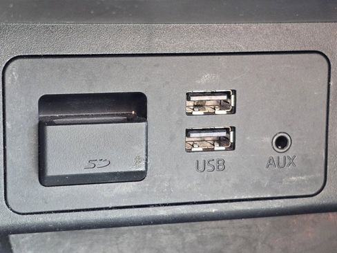 Used 2017 Toyota Yaris iA image 5