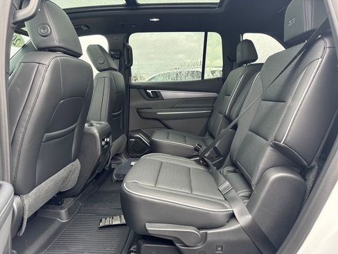 New 2026 Buick Enclave Sport Touring w/ Power Package FWD image 12