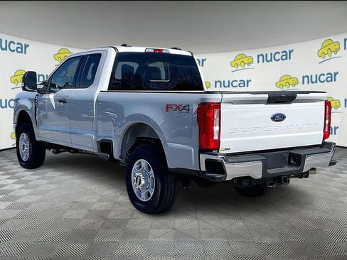 New 2026 Ford F250 XLT w/ FX4 Off-Road Package image 5