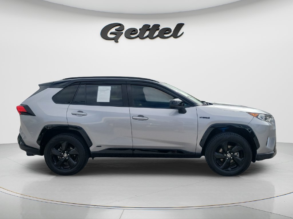 Used 2021 Toyota RAV4 XSE w/ XSE Grade Weather Package AWD/4WD image 4