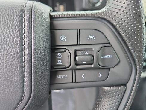 Used 2026 Toyota Tacoma SR5 AWD/4WD image 20