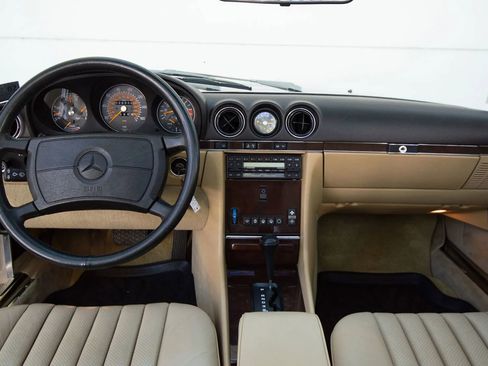 Used 1989 Mercedes-Benz 560 SL image 23