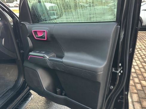 Certified 2021 Toyota Tacoma TRD Sport image 12