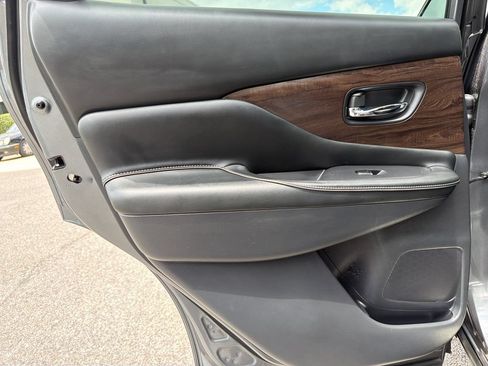 Used 2019 Nissan Murano Platinum w/ Cargo Package AWD/4WD image 31