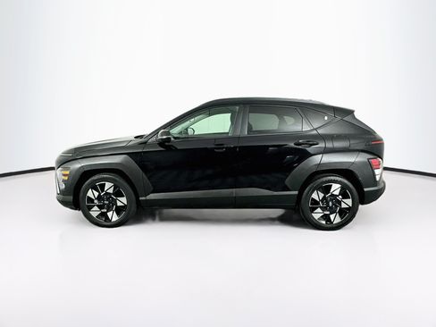 Used 2024 Hyundai Kona SEL FWD image 4