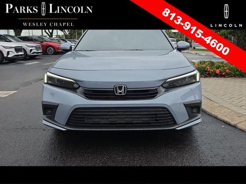 Used 2024 Honda Civic Touring image 2