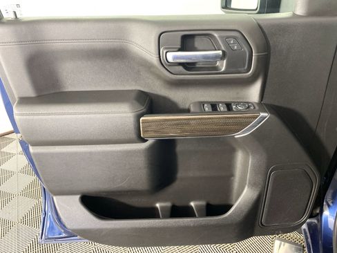 Used 2020 Chevrolet Silverado 1500 LT w/ All-Star Edition image 13