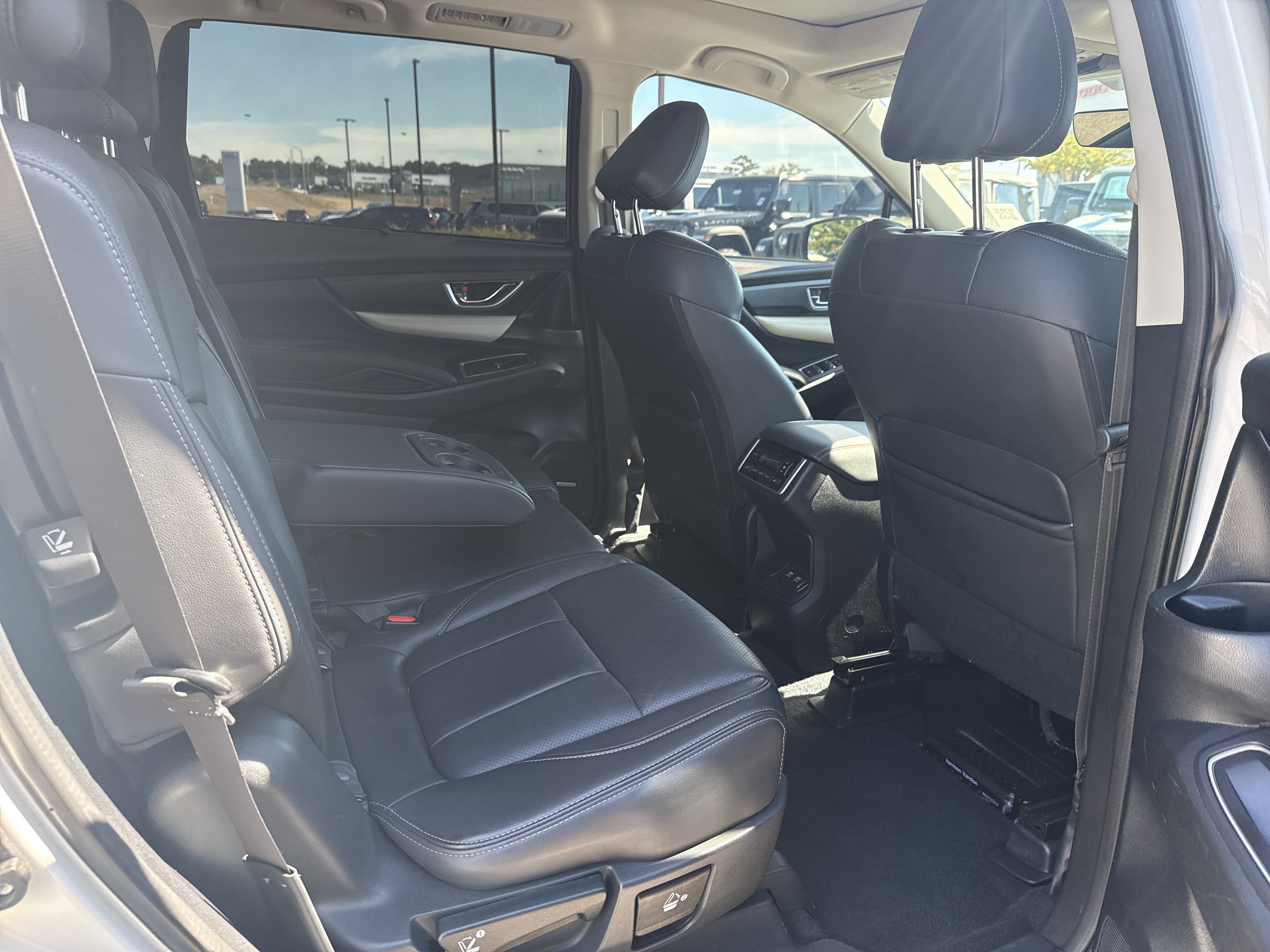 Used 2019 Subaru Ascent Limited AWD/4WD image 15