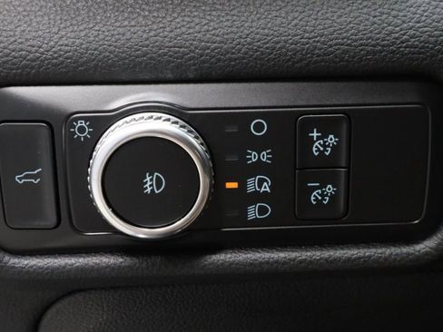 Certified 2020 Ford Explorer Limited image 27