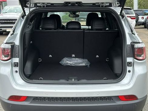 New 2026 Jeep Compass Limited image 26