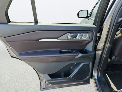 New 2026 Ford Explorer Platinum AWD/4WD image 26