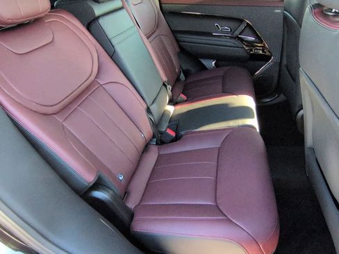 Certified 2025 Land Rover Range Rover Sport Dynamic SE image 21