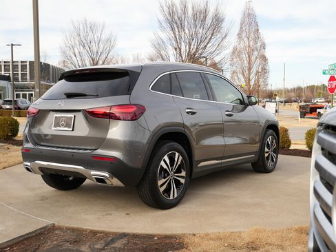 New 2026 Mercedes-Benz GLA 250 image 7