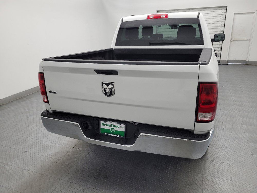 Used 2022 RAM 1500 Classic SLT RWD image 7