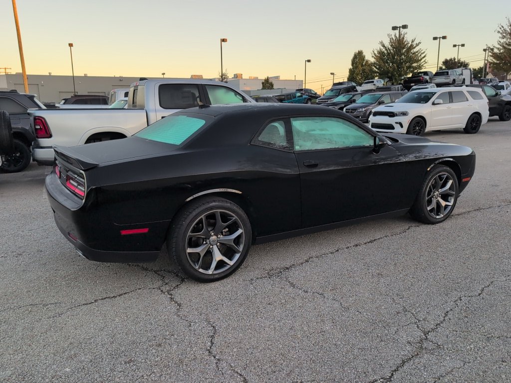 Used 2017 Dodge Challenger SXT Plus RWD image 5